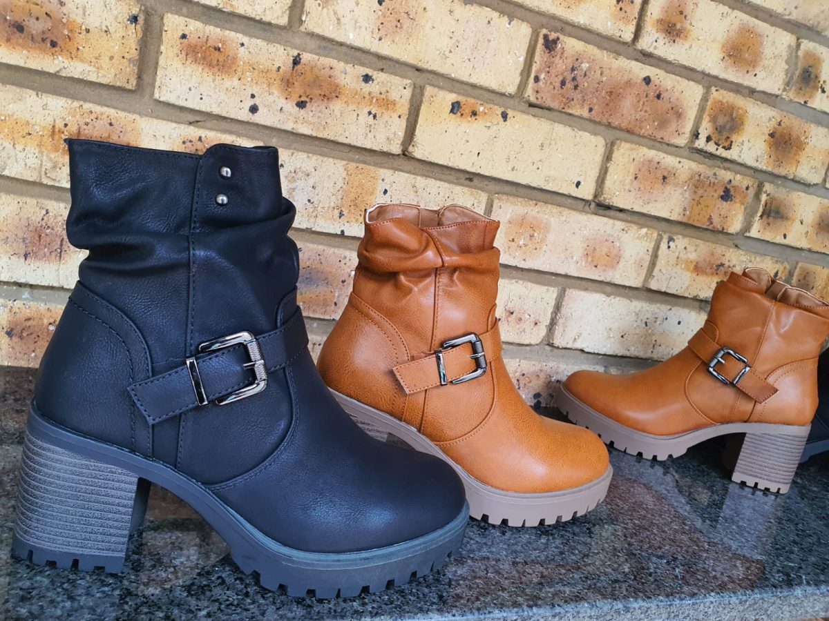 IMG-20250130-WA0103 ruched ankle boots