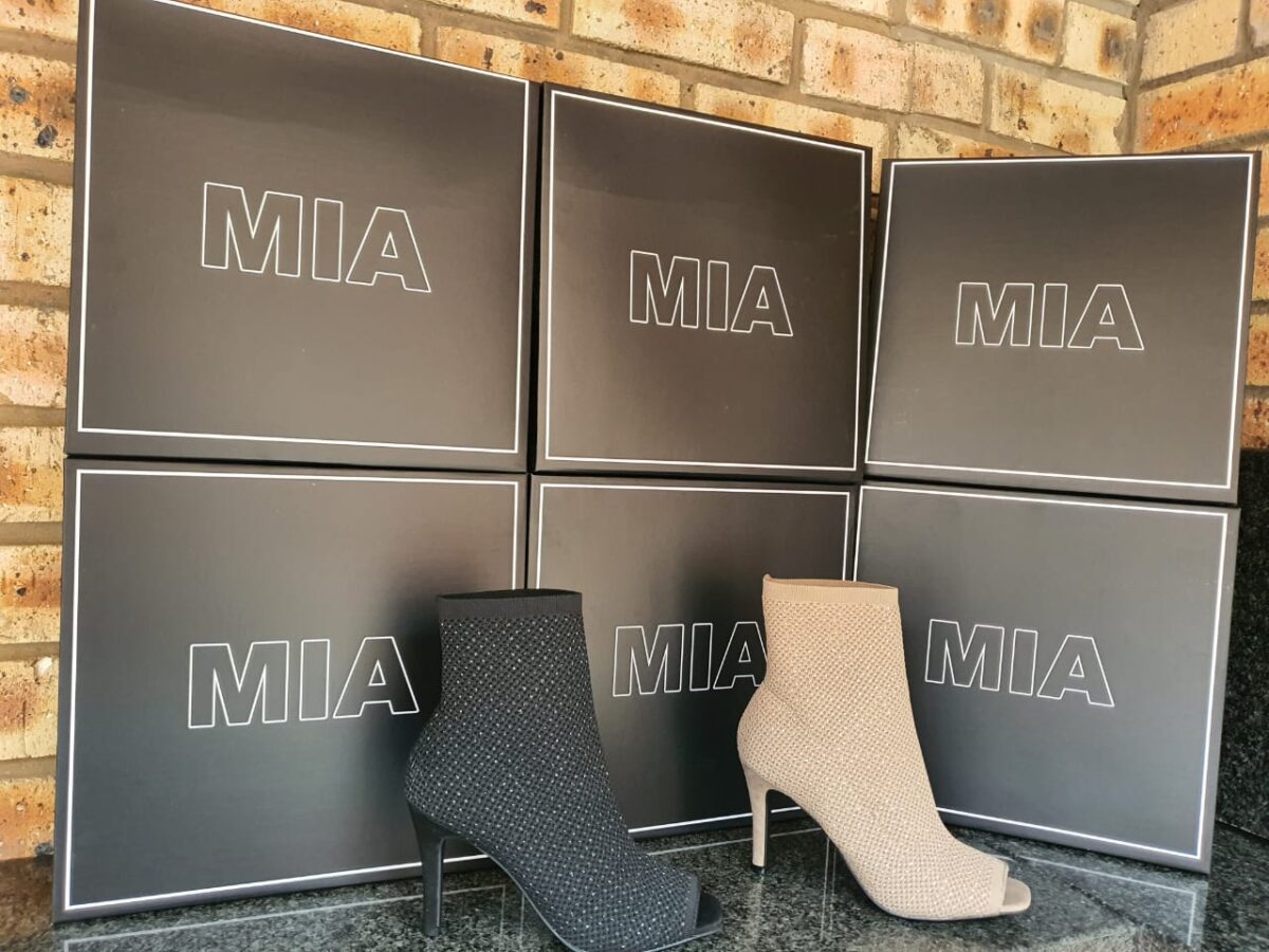 Mia Shoes - Two Colors