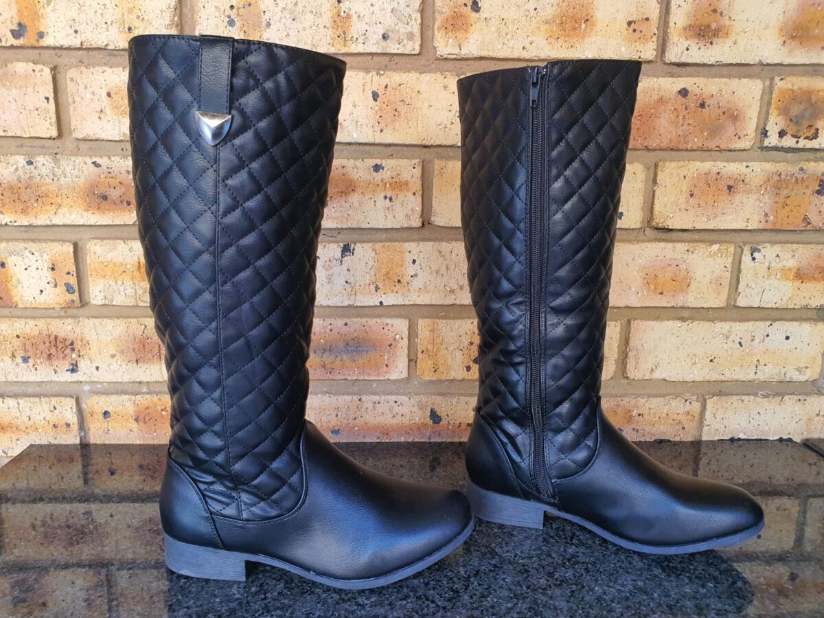 IMG-20240413-WA0046 Quilt Long Boots